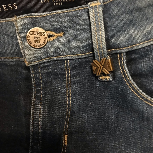 Size 23 Guess Low Rise Curve X Skinny Jeans - Picture 4 of 6